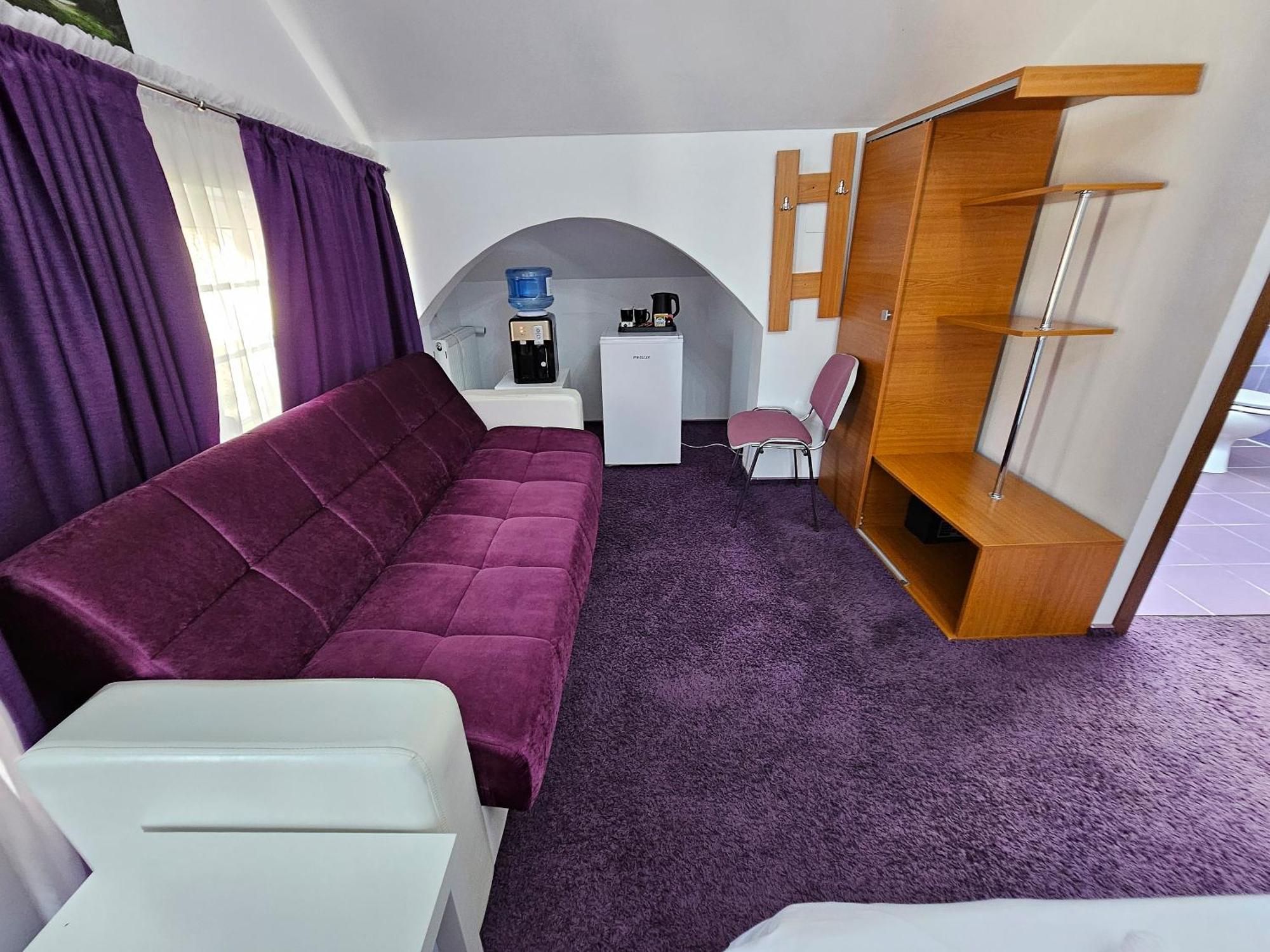 Iris Boutique Therme & Bucharest Otopeni Airport Buitenkant foto