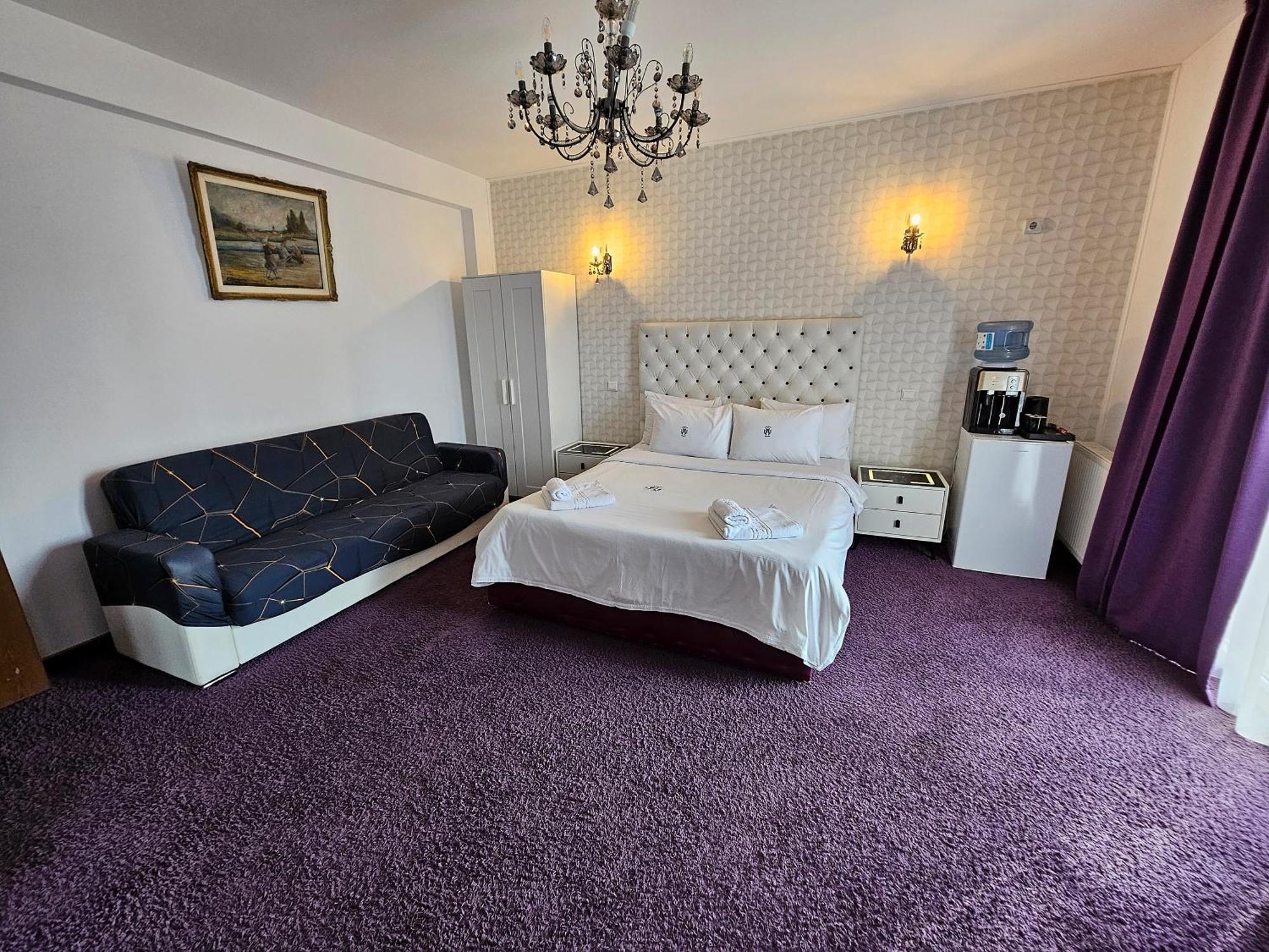 Iris Boutique Therme & Bucharest Otopeni Airport Buitenkant foto